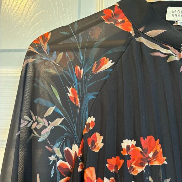 MOLLY BRACKEN Pleated Long Sleeve Black Floral Dress Sz L - Picture 4 of 8